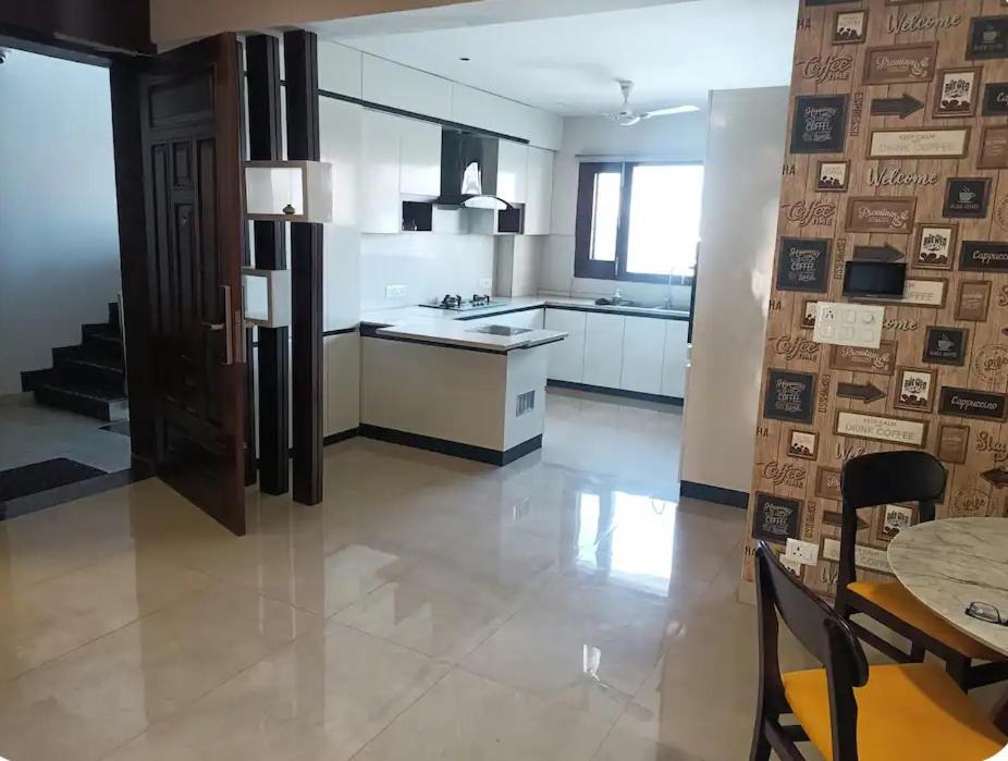 Homistay 1 Bhk Panchkula Bilik gambar